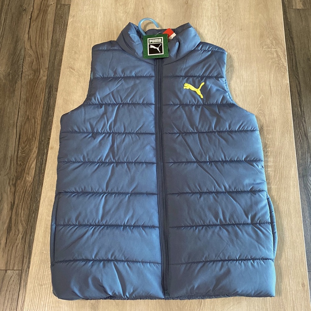 Boys Puma Vest Size M 10/12